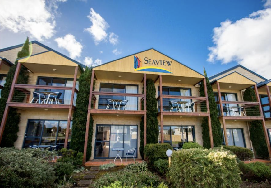 Seaview Motel and Apartments apollo bay apartments